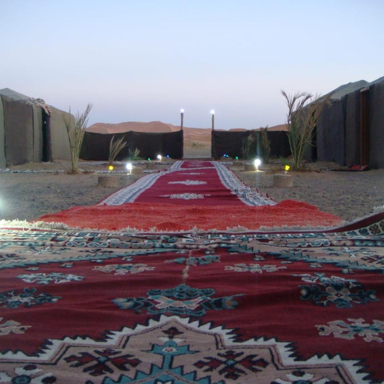 Bivouac La Fibule Des Dunes 梅尔祖卡 外观 照片